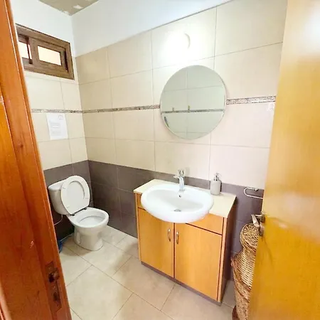 Apartman 1 *